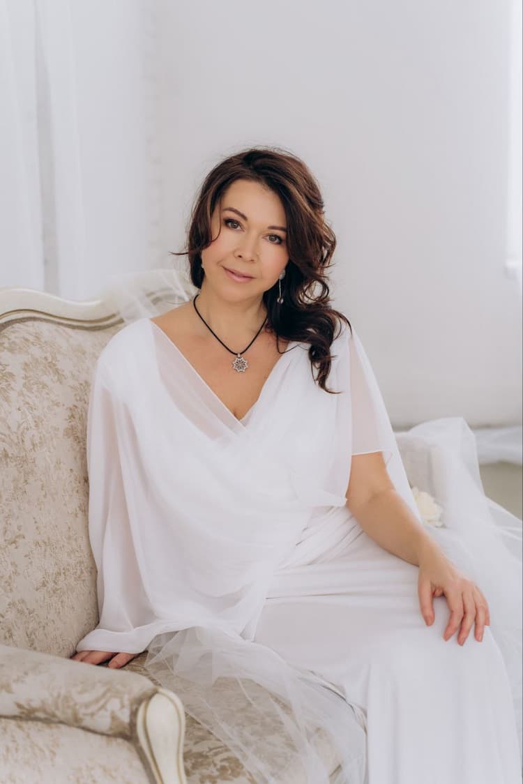 Татьяна Стрельцова — основательница школы AVATERRA